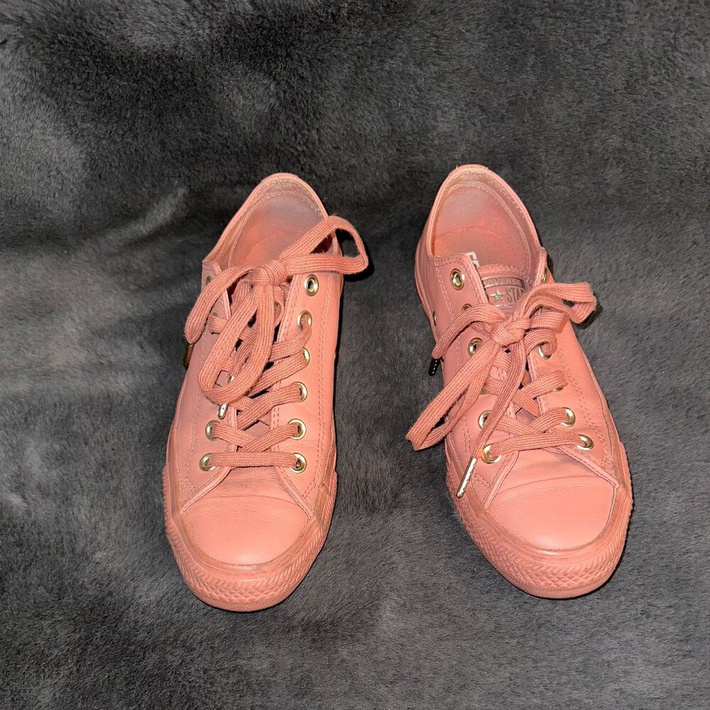 Pink Leather  Converse